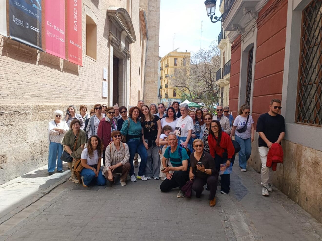 Grupo de la escuela de Pintura Mediterrania en Valencia