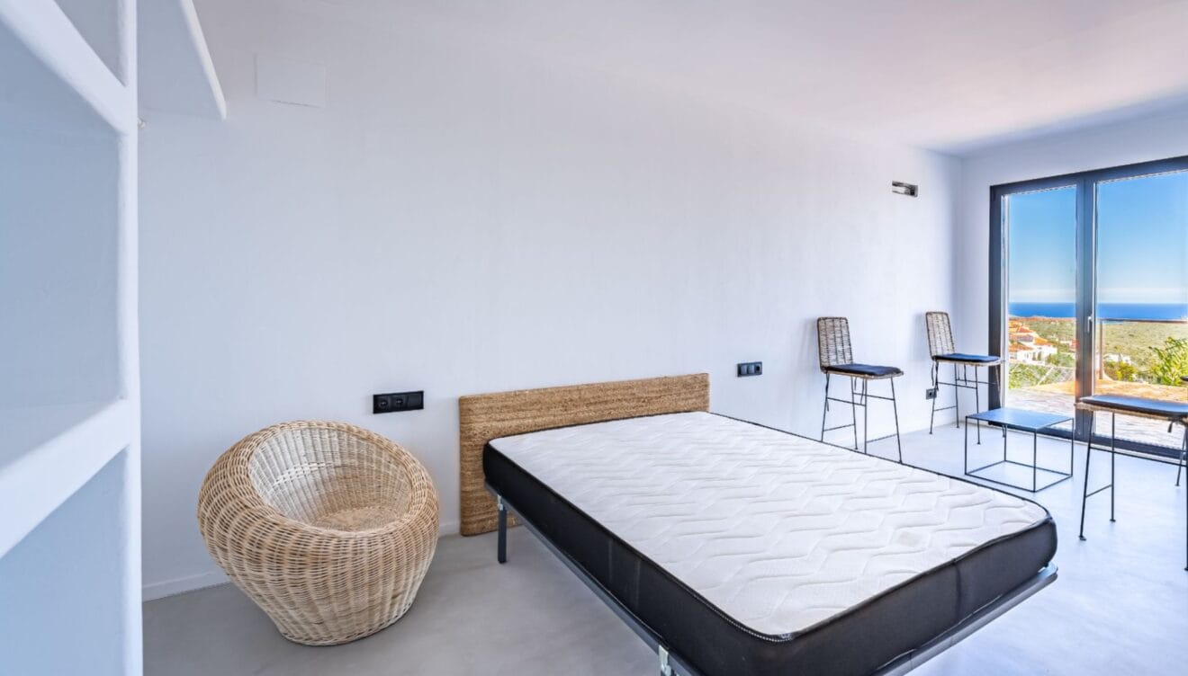 Habitaciones dobles amplias con armarios empotrados