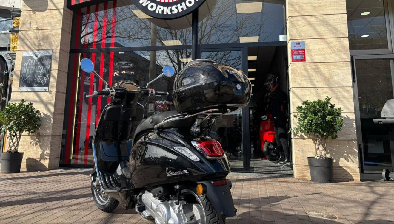 La primavera impulsa el uso de la moto en entornos mediterráneos