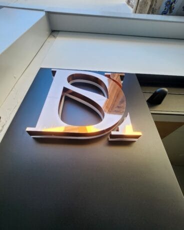 Letras y bandoleras que mejoran la visibilidad comercial