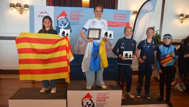 Imagen: Nikole Douglass consiguió la medalla de bronce femenina Sub13,