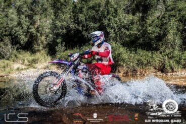 Cristóbal Cholbi en acción durante una prueba de motocross