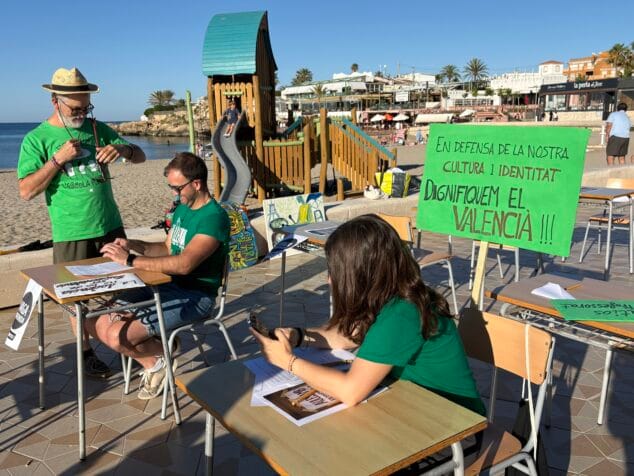 Imatge: Reivindicació a Xàbia per les ràtios a les aules dels centres educatius