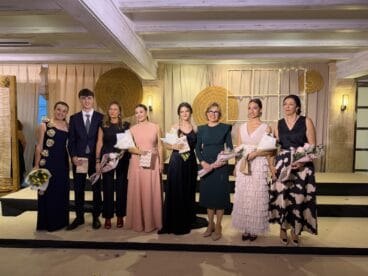 Cargos de la Quintà 2026 con autoridades y presidenta de la Comissió | Foto Ayto Xàbia