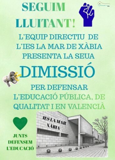 Cartel del IES La Mar con el anuncio de la dimisión