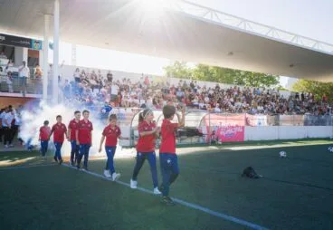 Jóvenes jugadores del CD Jávea en su fiesta de clausura