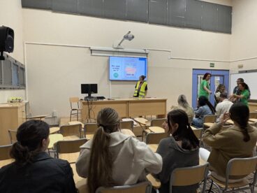 Charla en la jornada abierta de la educación pública (7)