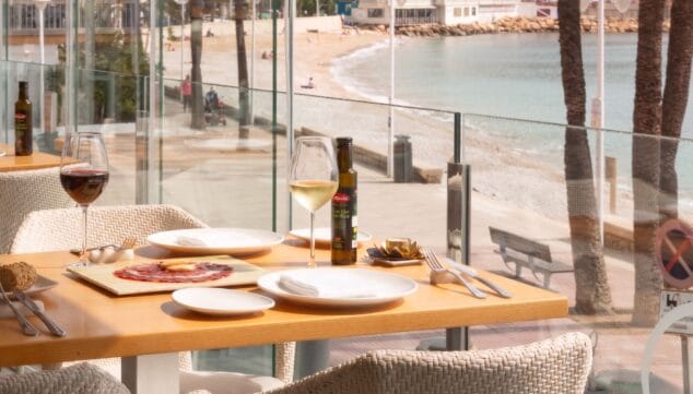 Imagen: Comidas y cenas con vistas al mar