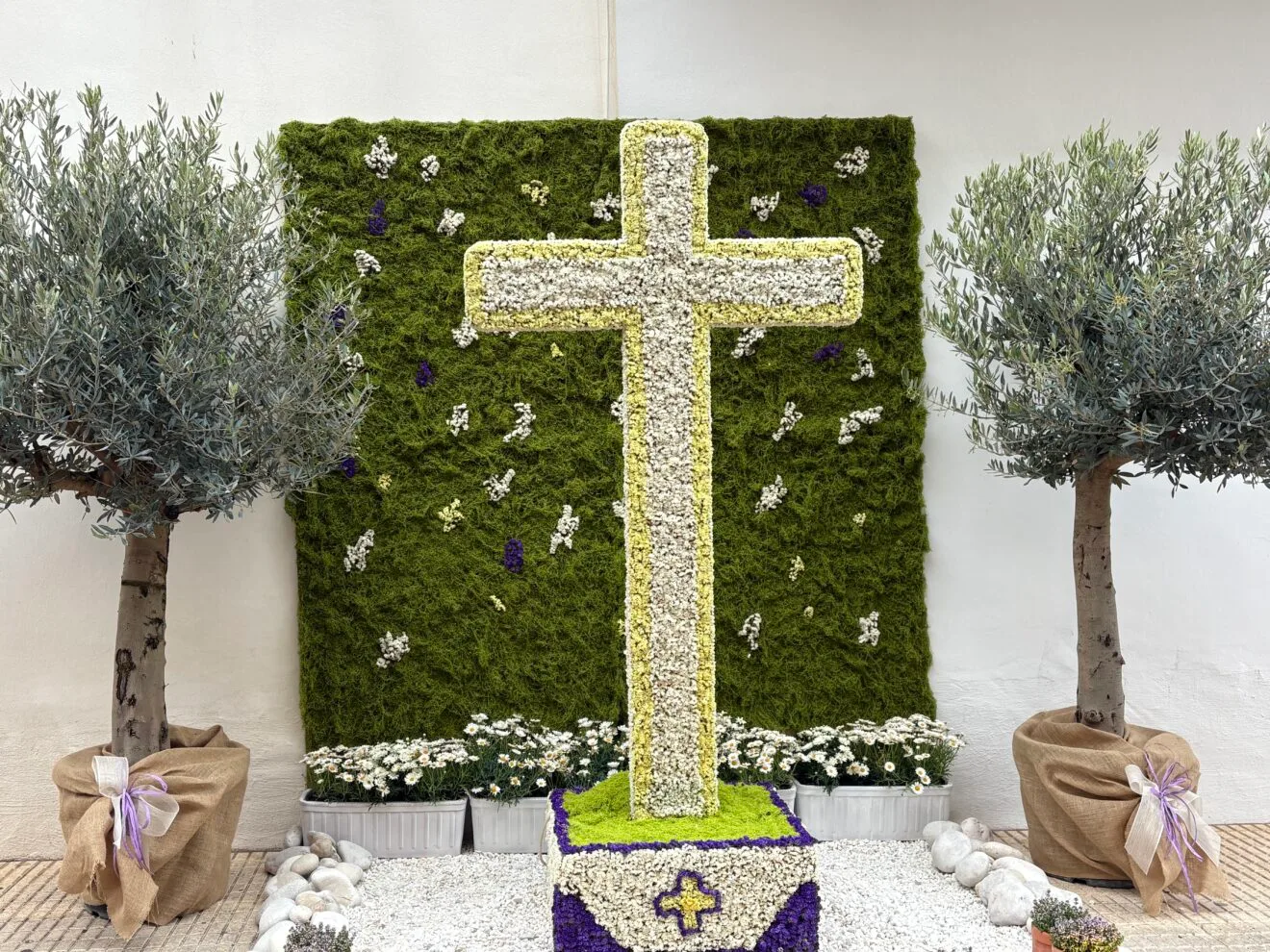 Cruces a Jesús Nazareno 2026 (21)