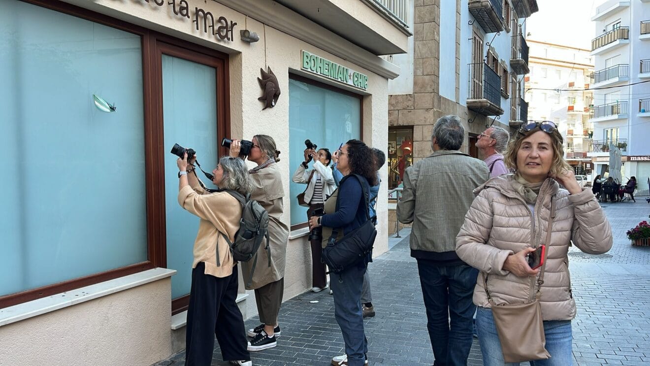 Día del Collage en Xàbia. Búsqueda de obras de arte (10)