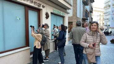 Día del Collage en Xàbia. Búsqueda de obras de arte (10)
