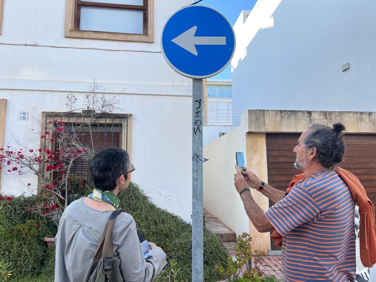 Día del Collage en Xàbia. Búsqueda de obras de arte (17)