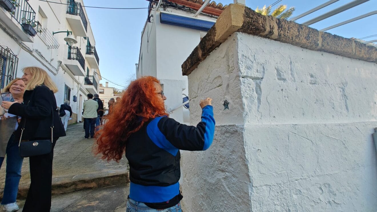 Día del Collage en Xàbia. Búsqueda de obras de arte (18)