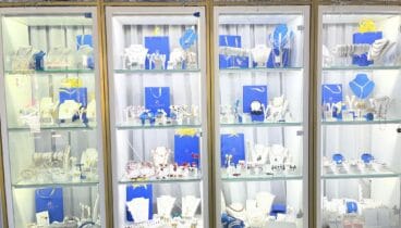 Escaparate de Elizabeth Jewellery en Xàbia (2)