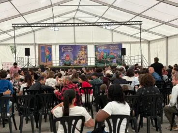 Espectáculo Qué li ha passat al Monstre Petorro en Xàbia (3)