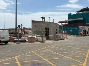 Caseta de bombeo en el puerto de Xàbia