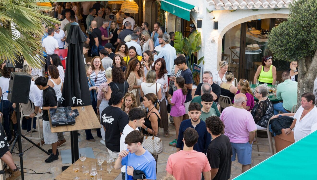 Gran fiesta de inauguración y bienvenida al verano en el Club de Tenis Jávea