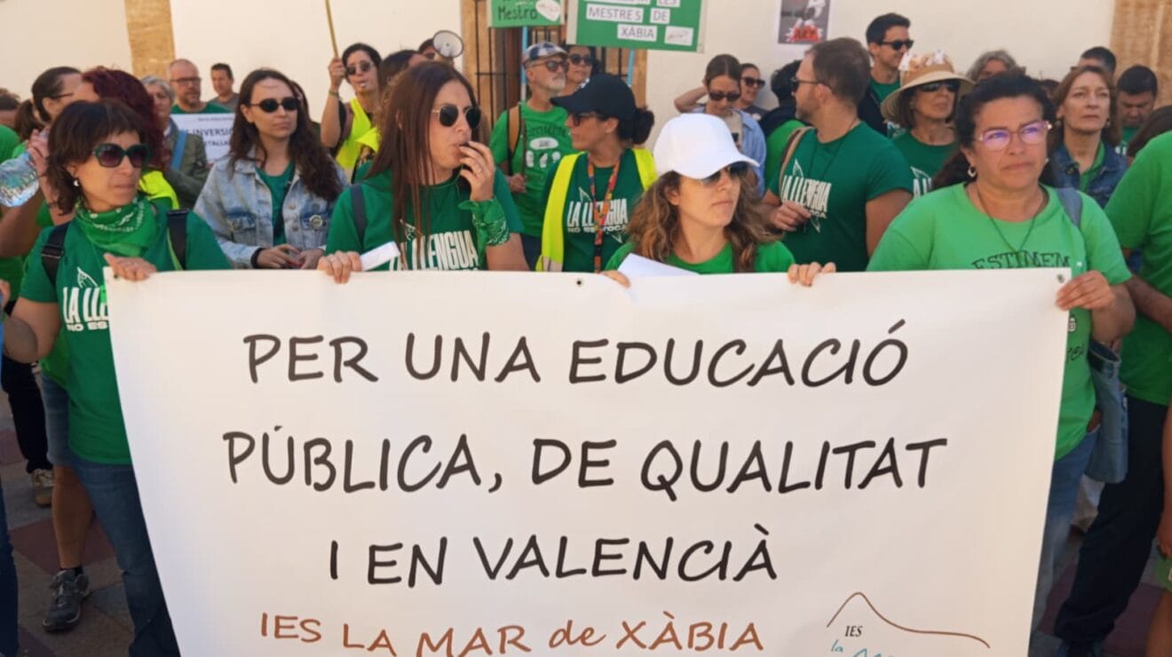 Movilización educativa en Xàbia (11)