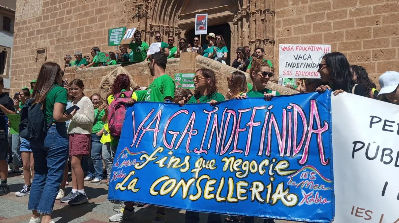 Movilización educativa en Xàbia (26)