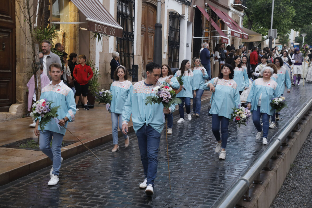 Ofrenda de flores a Jesús Nazareno en Xàbia 2026 (24)