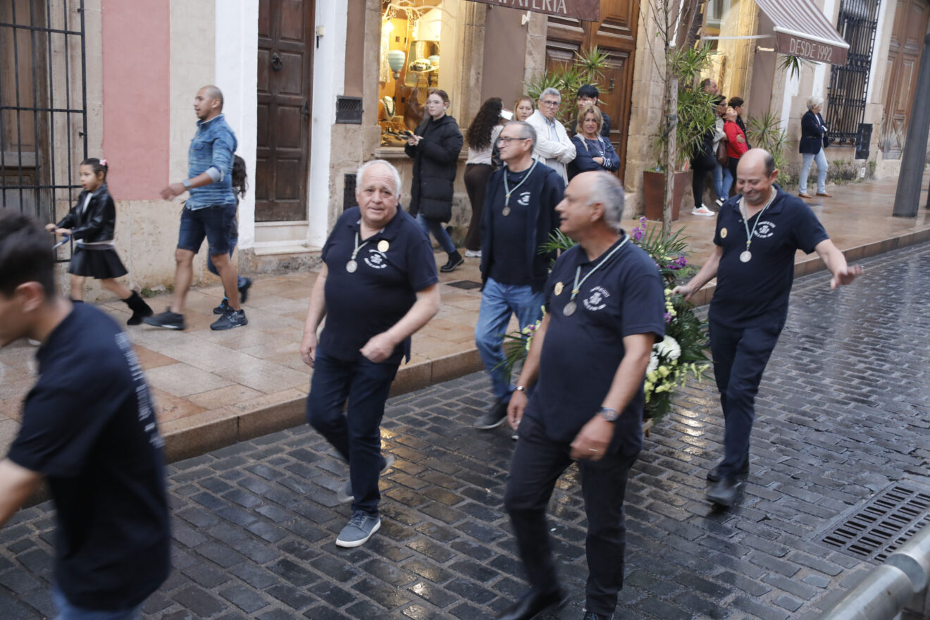 Ofrenda de flores a Jesús Nazareno en Xàbia 2026 (36)