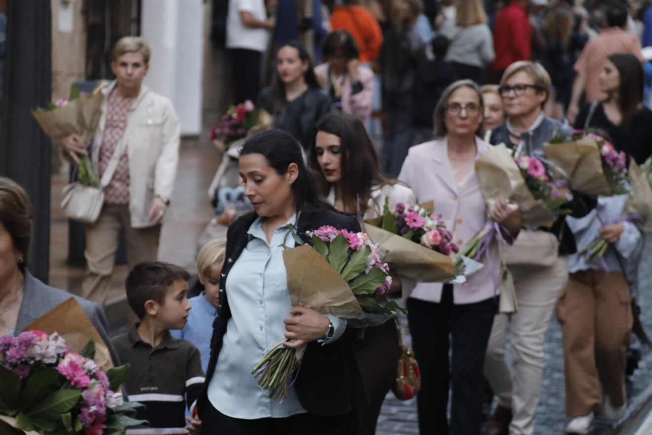 Ofrenda de flores a Jesús Nazareno en Xàbia 2026 (42)