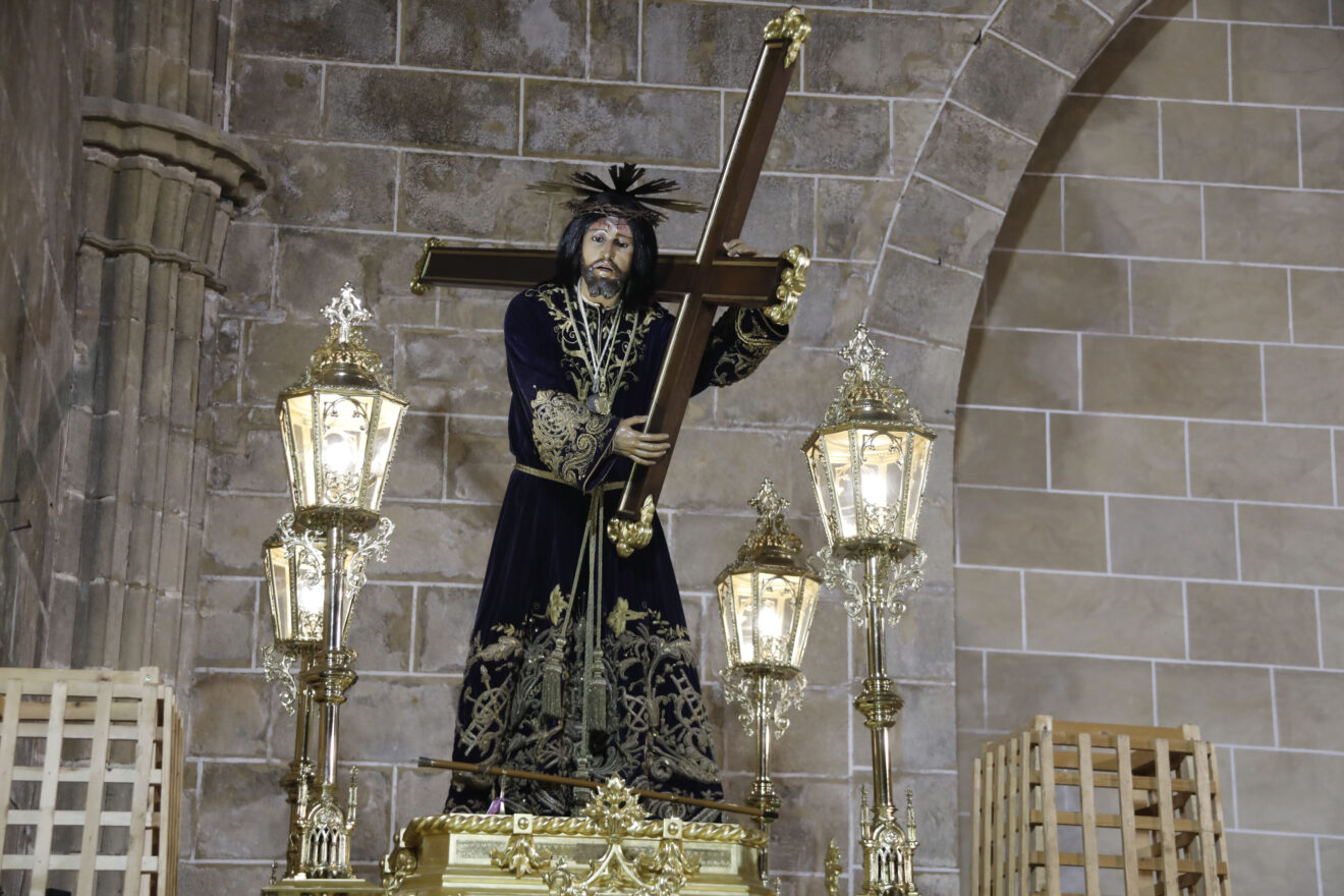 Ofrenda de flores a Jesús Nazareno en Xàbia 2026 (52)