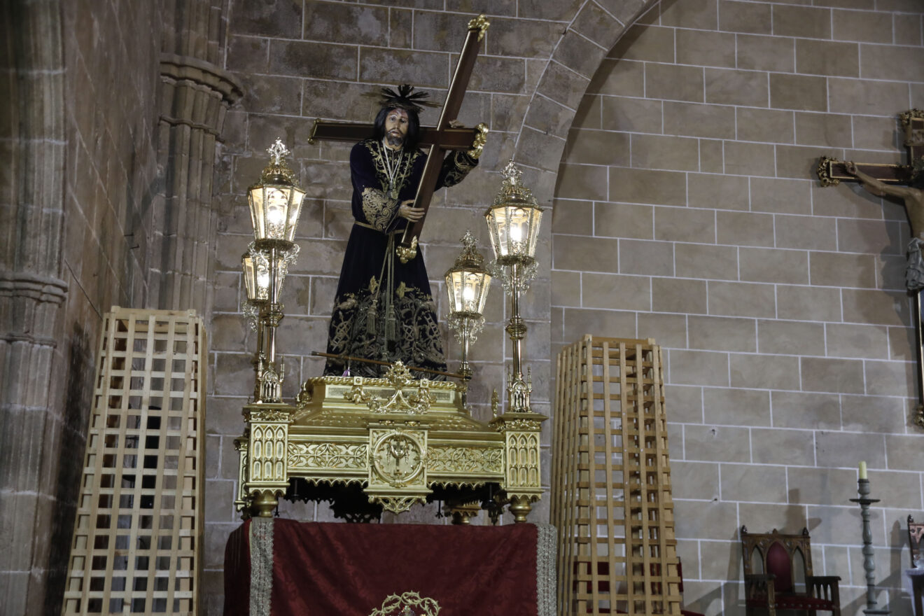 Ofrenda de flores a Jesús Nazareno en Xàbia 2026 (53)