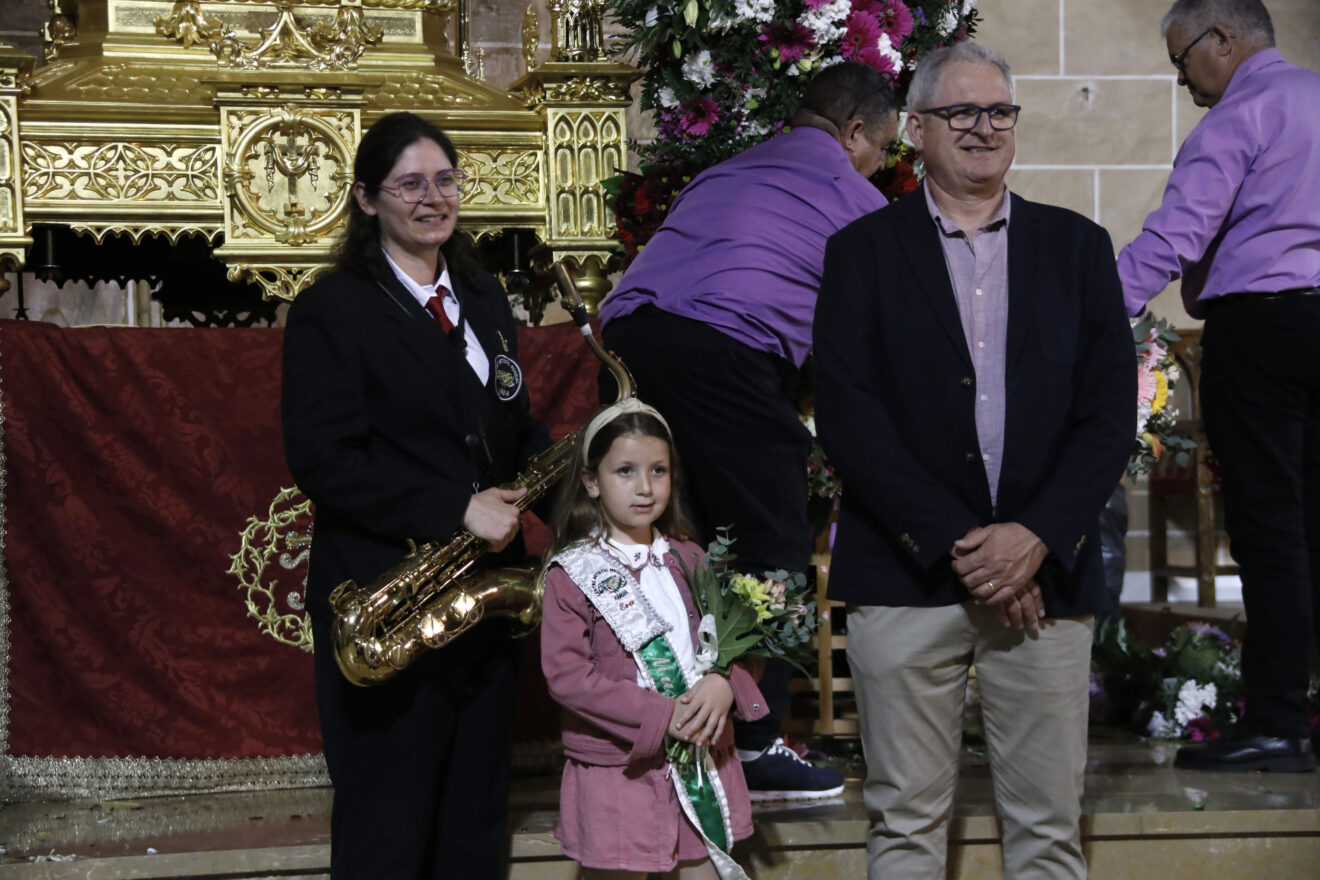 Ofrenda de flores a Jesús Nazareno en Xàbia 2026 (75)