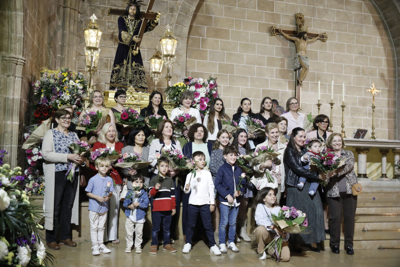Ofrenda de flores a Jesús Nazareno en Xàbia 2026 (79)