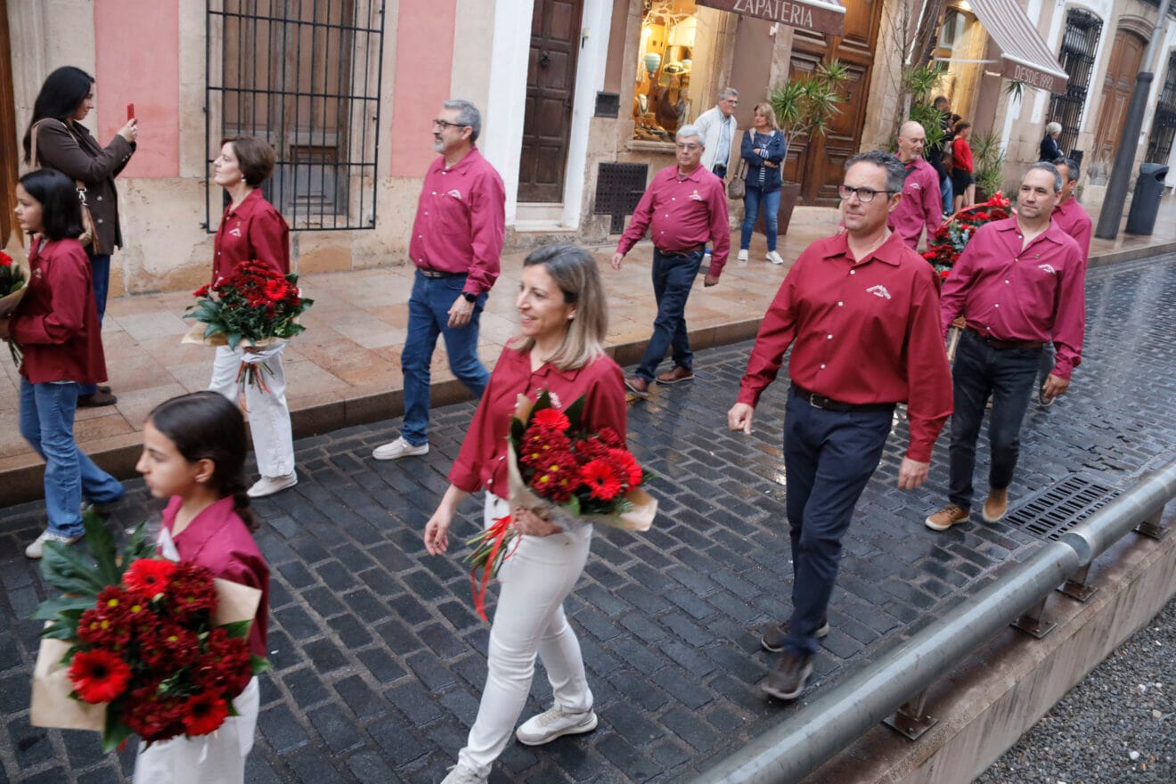 Ofrenda de flores a Jesús Nazareno en Xàbia 2026 (8)