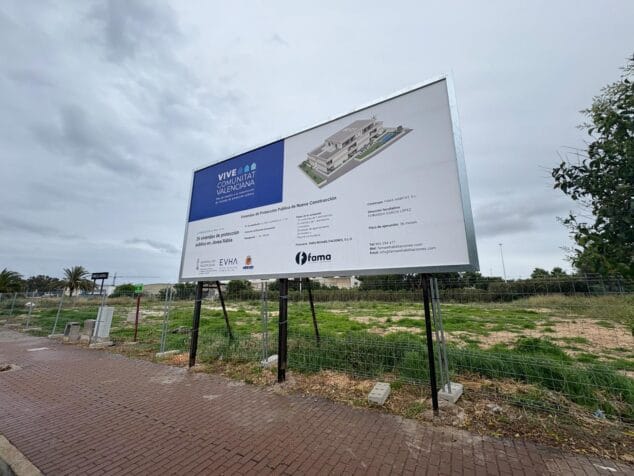 Imagen: Parcela donde se construirán las primeras 26 VPP de Xàbia