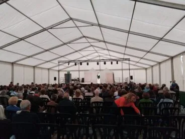 Asistencia de público en Valentes i Positives en Xàbia