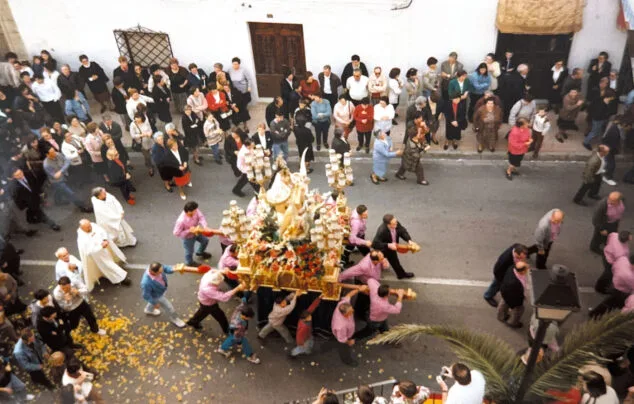 Imagen: Traslado de la Virgen de Loreto en romería al encuentro de Jesús Nazareno
