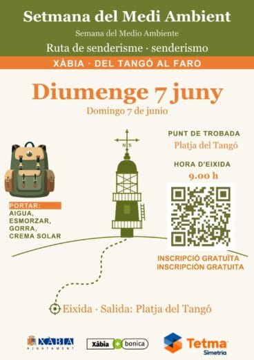 Cartel informativo de la ruta de senderismo en Xàbia