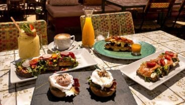 Desayuno y brucnh