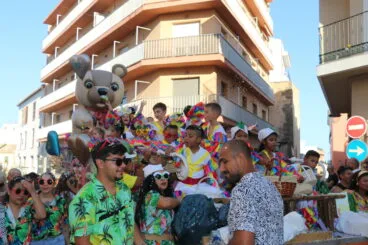 Desfile de Carrozas Fogueres Xàbia 2026 (10)