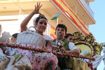 Desfile de Carrozas Fogueres Xàbia 2026 (102)