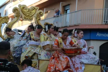 Desfile de Carrozas Fogueres Xàbia 2026 (137)