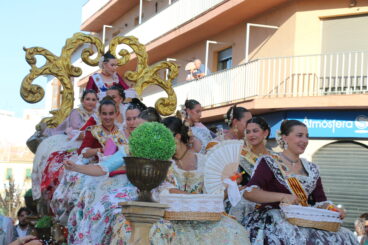 Desfile de Carrozas Fogueres Xàbia 2026 (27)