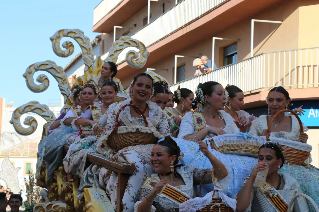 Desfile de Carrozas Fogueres Xàbia 2026 (31)
