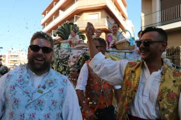 Desfile de Carrozas Fogueres Xàbia 2026 (43)