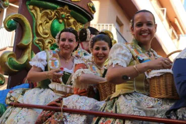 Desfile de Carrozas Fogueres Xàbia 2026 (52)