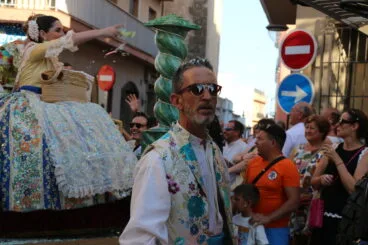 Desfile de Carrozas Fogueres Xàbia 2026 (54)