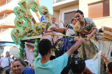 Desfile de Carrozas Fogueres Xàbia 2026 (57)