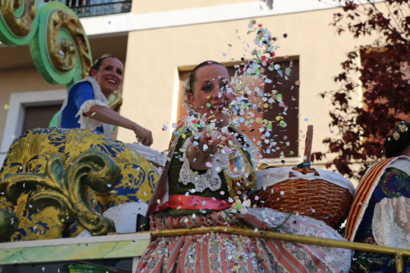 Desfile de Carrozas Fogueres Xàbia 2026 (58)