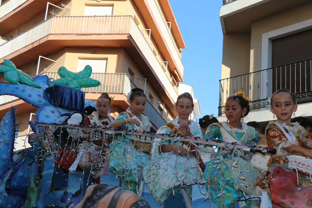 Desfile de Carrozas Fogueres Xàbia 2026 (64)