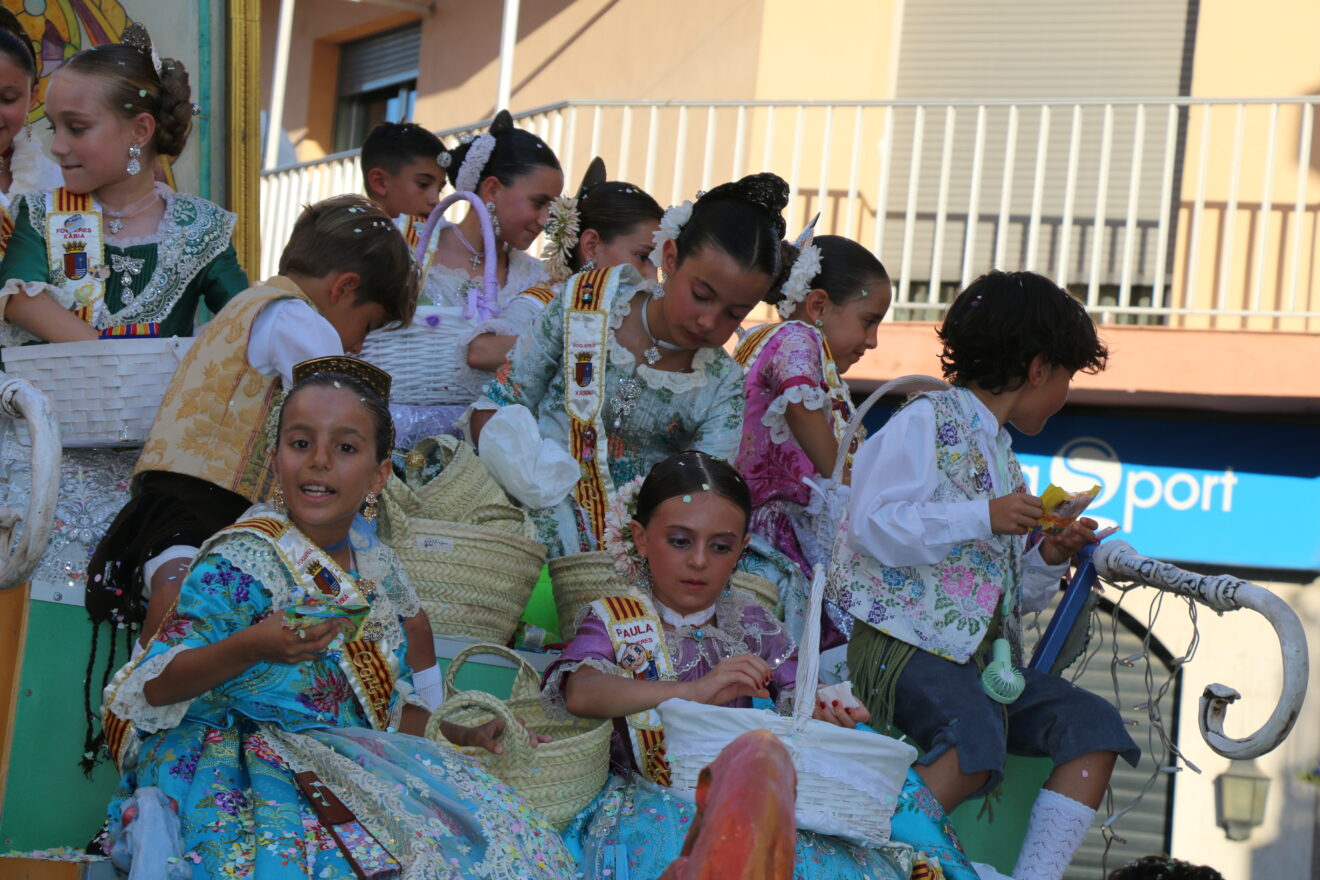 Desfile de Carrozas Fogueres Xàbia 2026 (68)