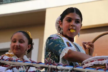 Desfile de Carrozas Fogueres Xàbia 2026 (71)