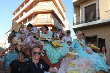 Desfile de Carrozas Fogueres Xàbia 2026 (73)